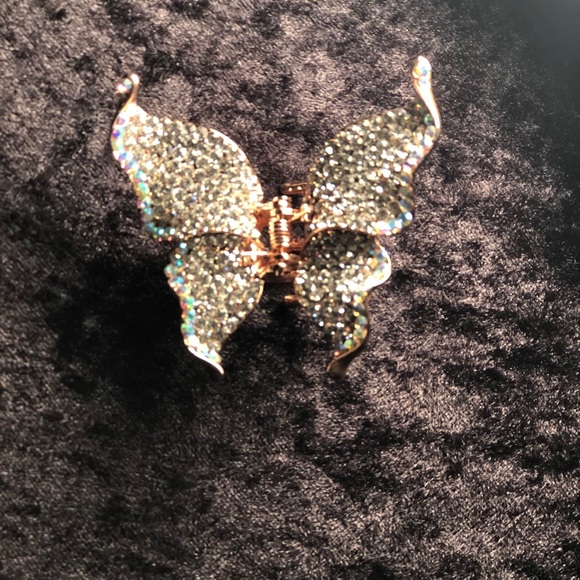 RHINESTONE/GOLD SET BUTTERFLY HAIRPIECE - Picture 11 of 14